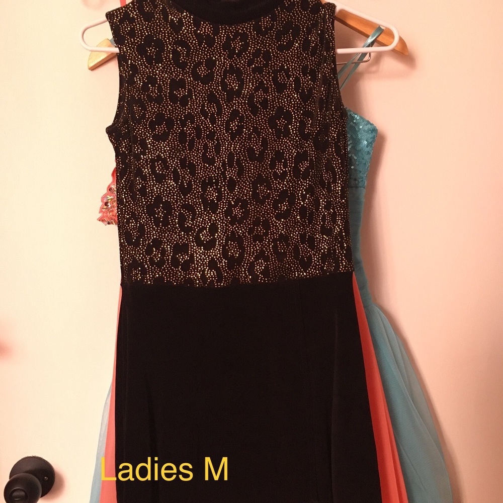 Ladies medium skating dress